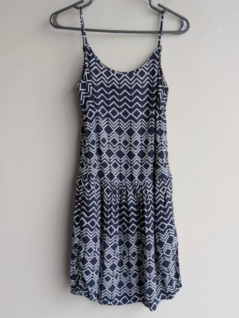 Uniqlo Geometric Print Sleeveless Dress